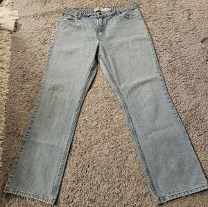 Light Blue Straight Leg Women's Jeans